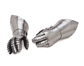 Knight Gloves - Pair: Replica