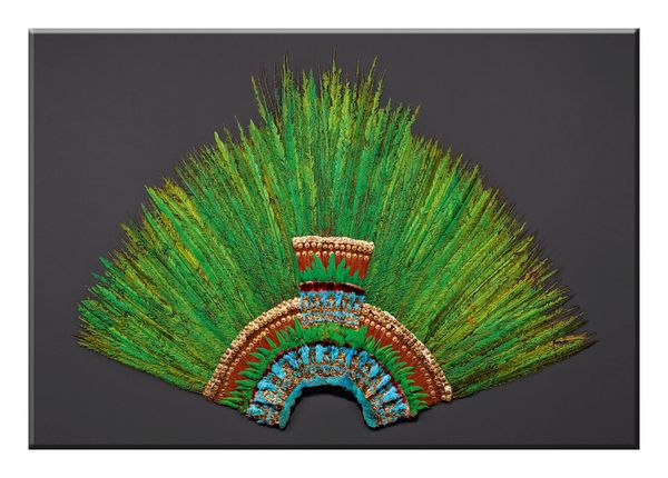 Magnet: Quetzal feathered Headdress