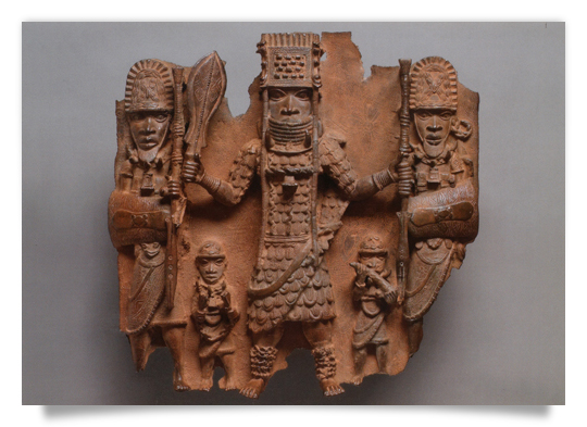 Postkarte: Reliefplatte Oba Ozolua mit vier Begleitern