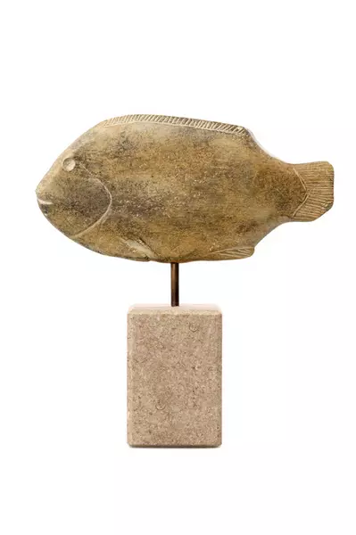 Replica: Fish-shaped Cosmetic Palette