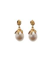 Earrings: Drip Pearl