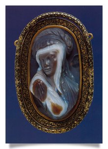 Postcard: Cameo with female Mulatto